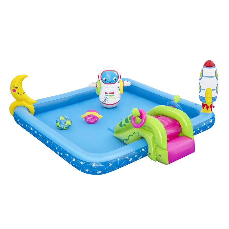 Play center lil' astronaut